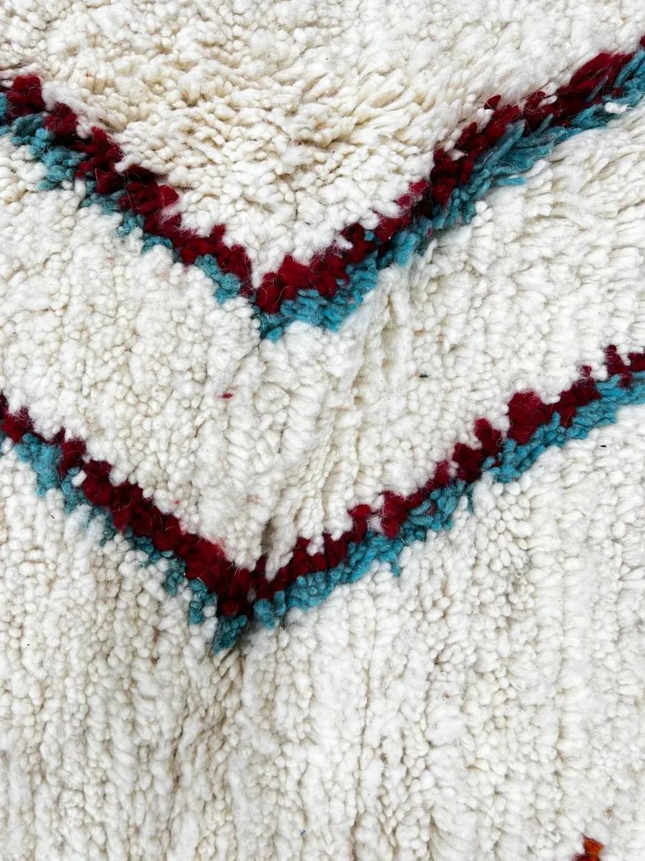 Tapis rond berbère Adrar aux motifs géométriques, vue 4 sur 4