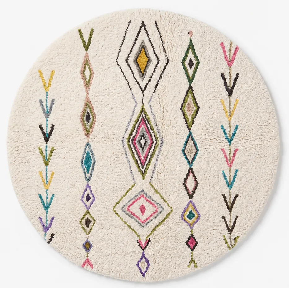 Tapis rond berbère Afennourir blanc et multicolore aux motifs berbères — tapis berbères contemporains tissé à la main