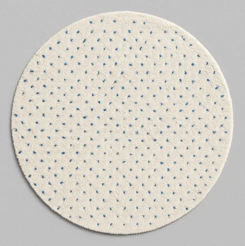 Tapis rond berbère Ayachi blanc et bleu — tapis berbères contemporains