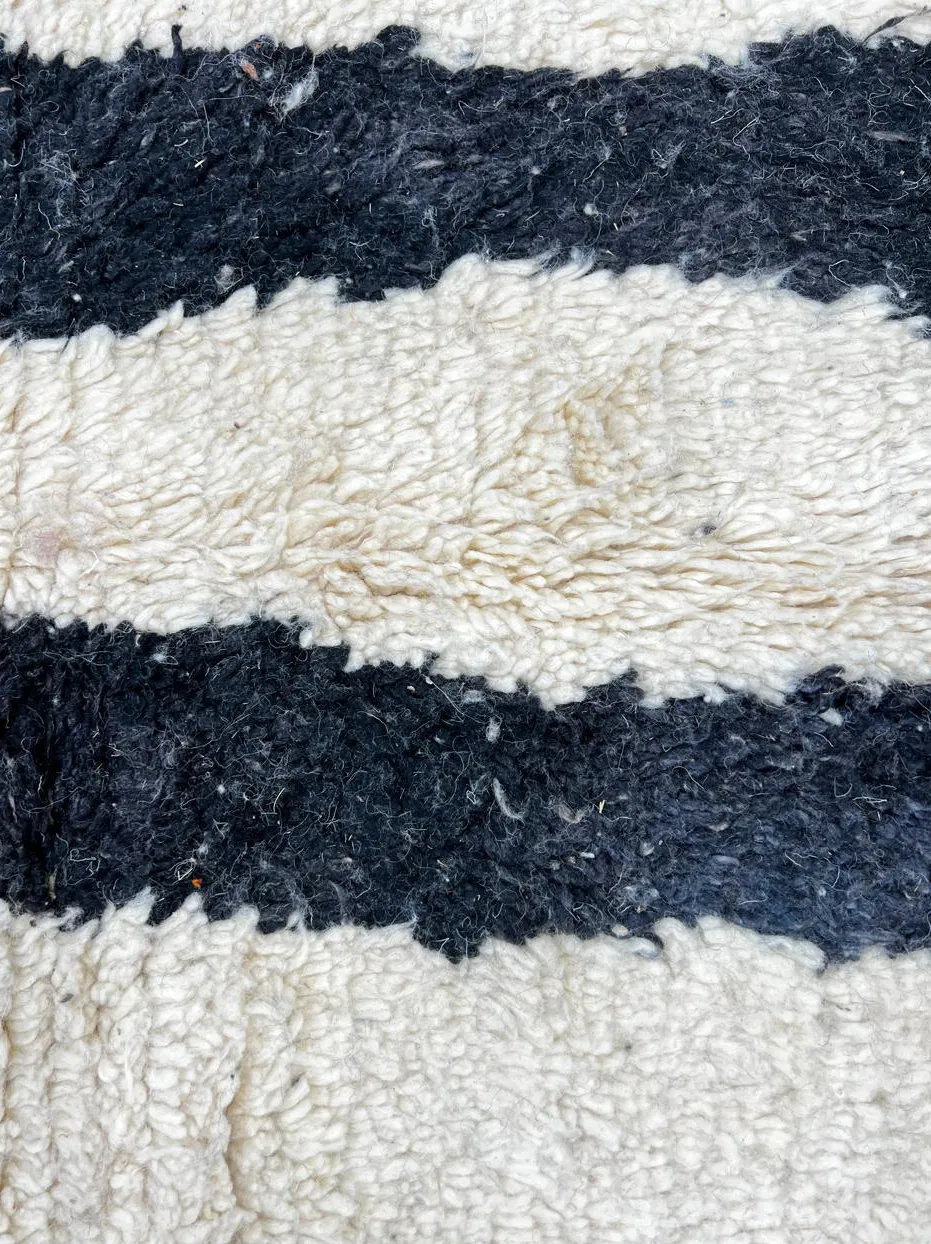 Tapis rond berbère Azul à lignes, vue 4 sur 4