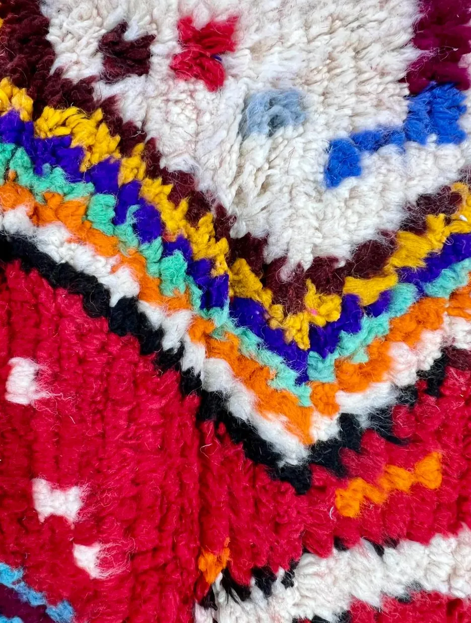Tapis rond berbère Demnate rouge, vue 4 sur 4