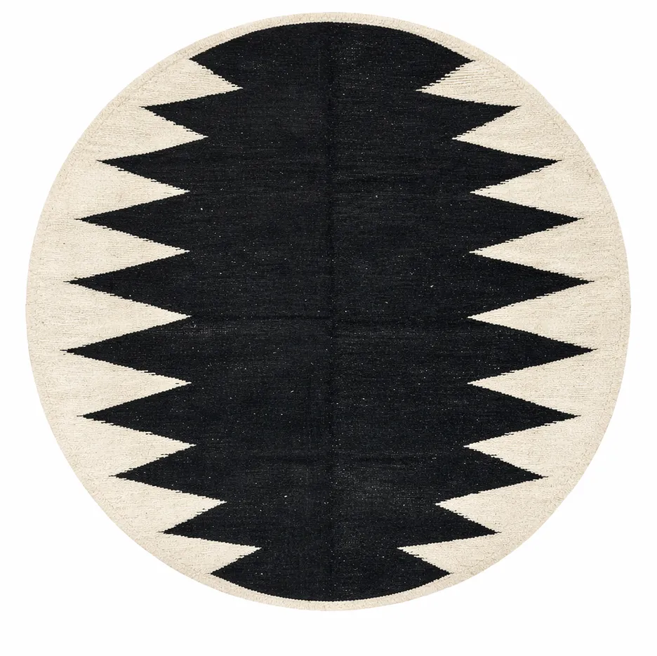 Tapis rond berbère Ghilas noir et blanc — tapis berbères contemporains tissé à la main