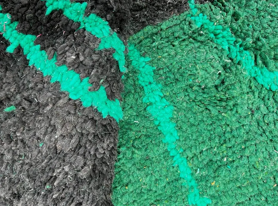 Tapis rond berbère Ifrane vert à lignes, vue 3 sur 4
