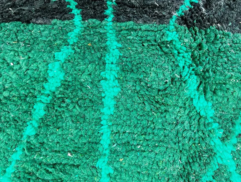 Tapis rond berbère Ifrane vert à lignes, vue 4 sur 4