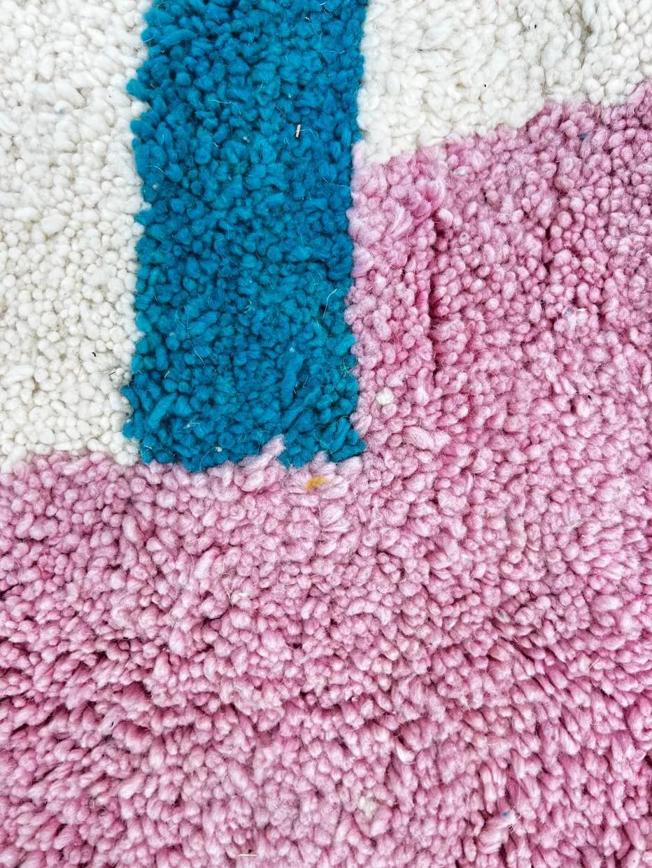 Tapis rond berbère Igider au dessin abstrait, vue 4 sur 4