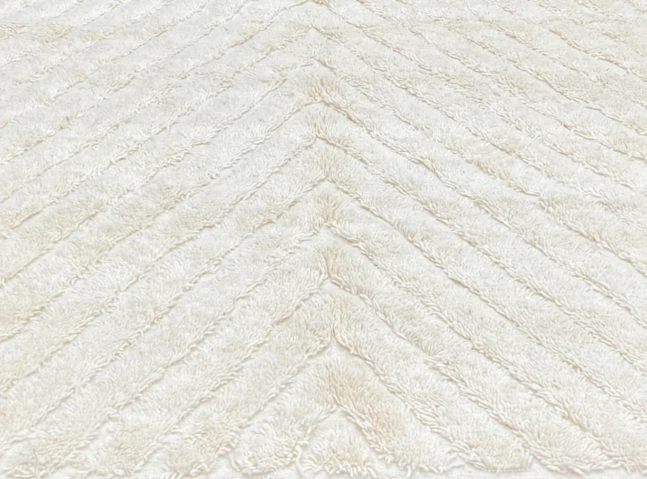 Tapis rond berbère Ineghmar beige, vue 4 sur 4