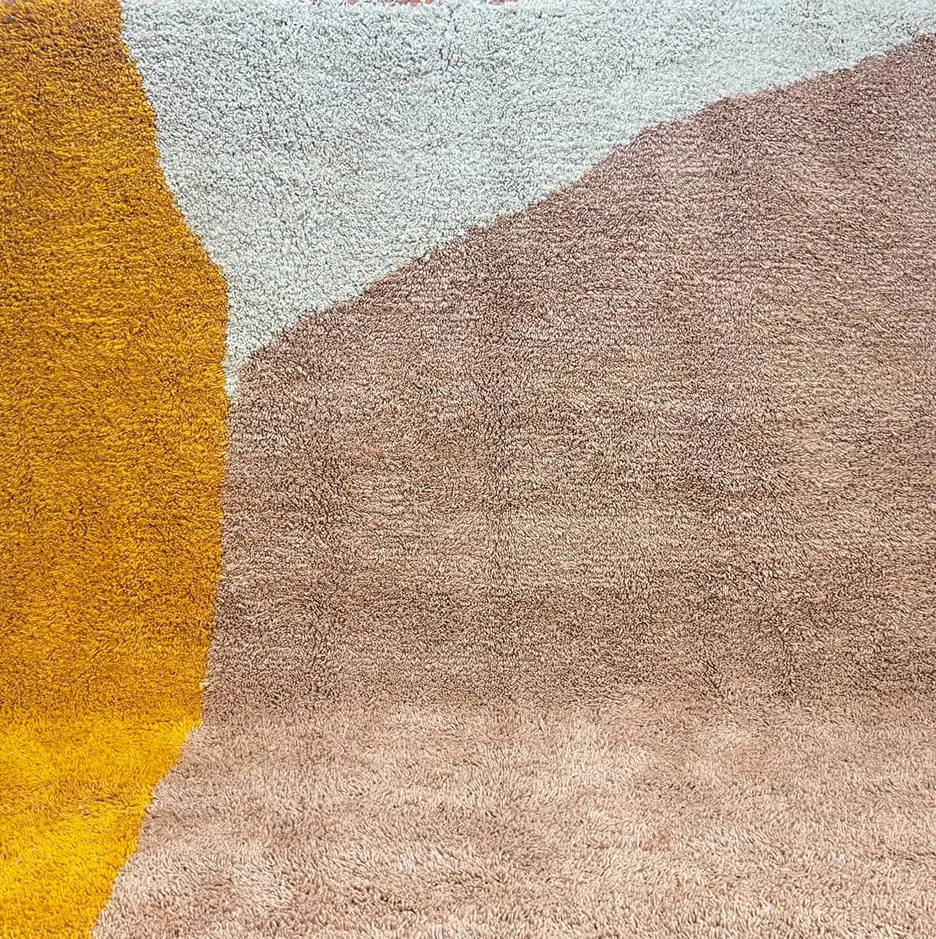 Tapis rond berbère Lunja au dessin abstrait, vue 3 sur 4