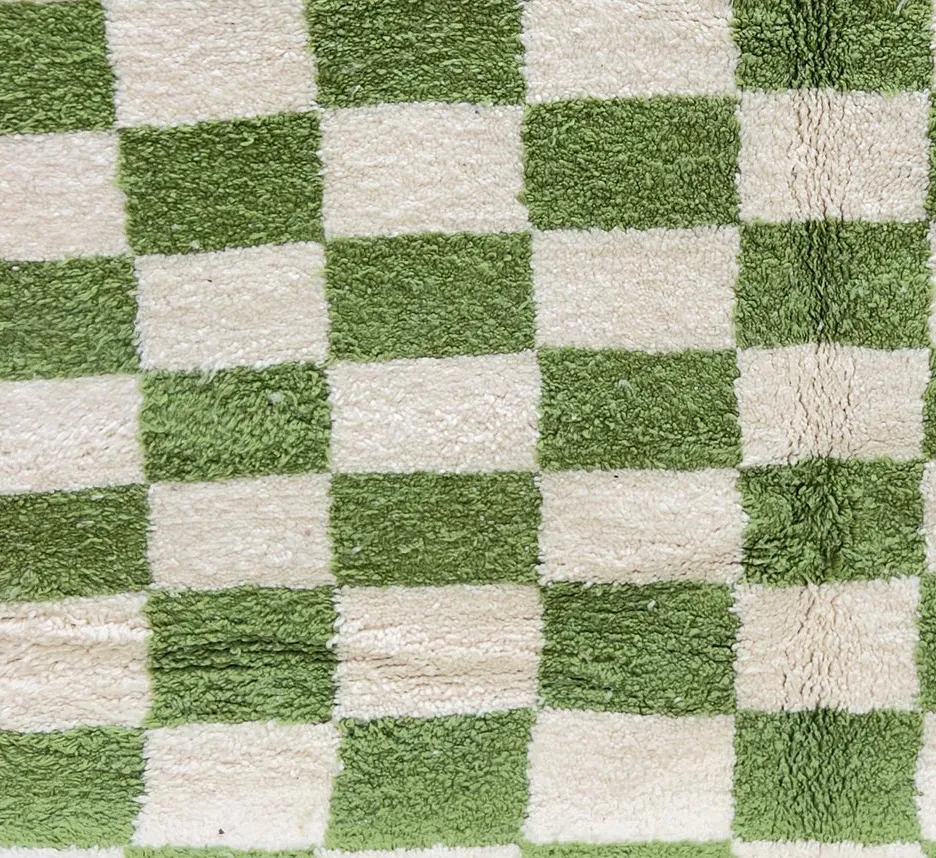 Tapis rond berbère Merzouga vert et blanc à damier, vue 4 sur 4