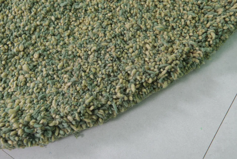Tapis rond berbère Mgoun vert, vue 5 sur 7