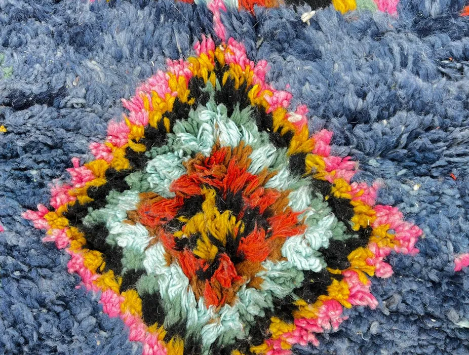 Tapis rond berbère Saghro bleu et multicolore à losanges, vue 3 sur 4