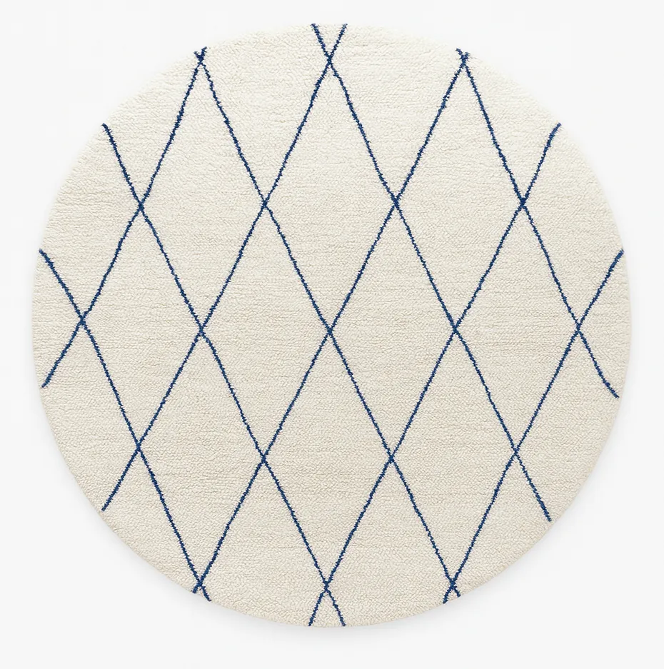 Tapis rond berbère Tadla blanc et bleu à losanges — tapis berbères contemporains tissé à la main