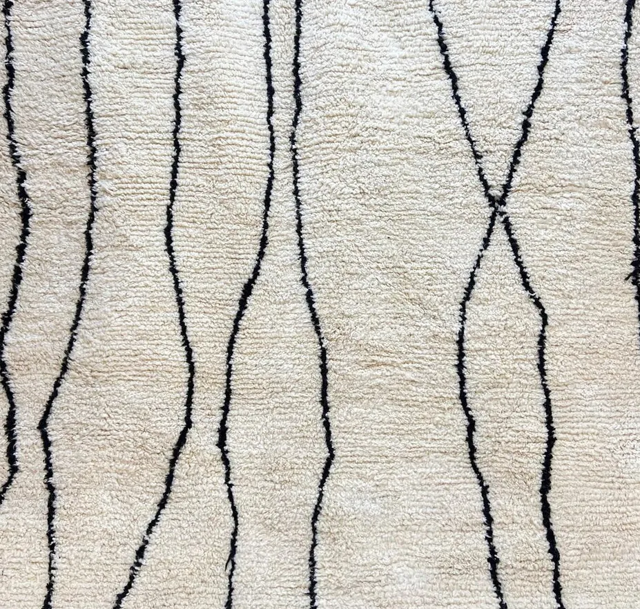Tapis rond berbère Tamayt blanc à lignes, vue 3 sur 4