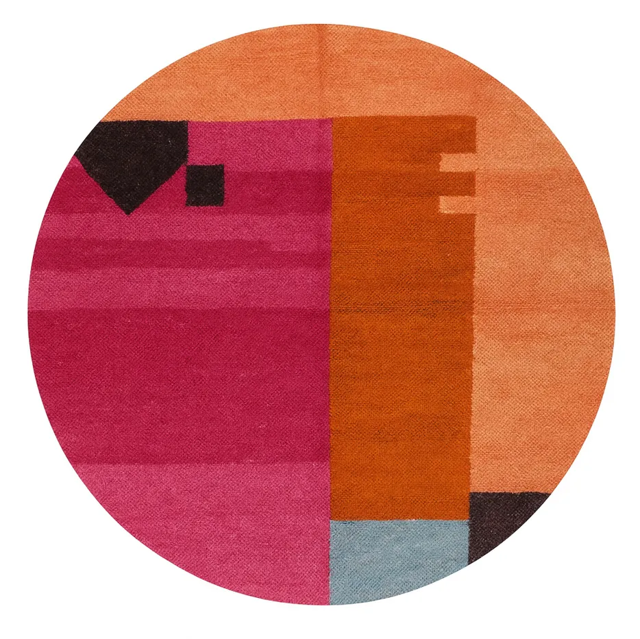 Tapis rond berbère Tassaout rose et orange — tapis berbères contemporains tissé à la main