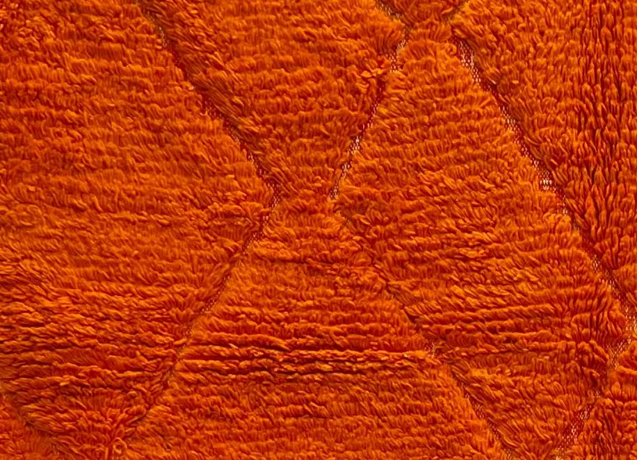 Tapis rond berbère Tazaghart orange à losanges, vue 4 sur 4