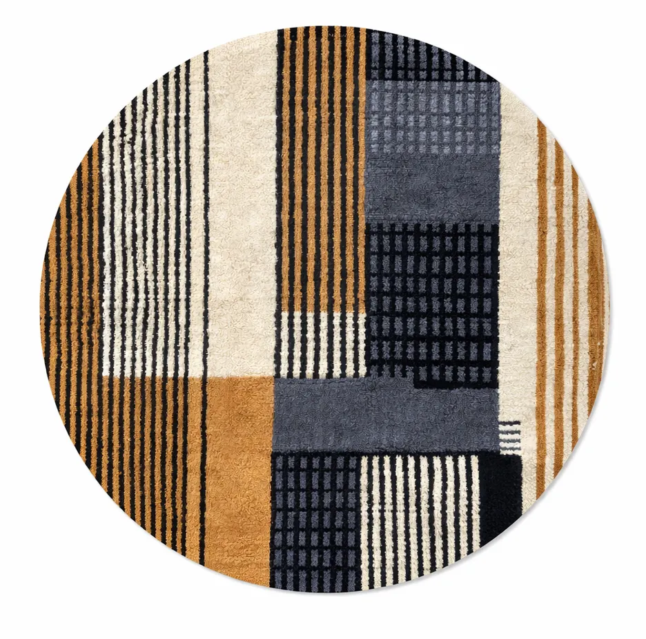 Tapis rond berbère Winaruz à rayures — tapis berbères contemporains tissé à la main